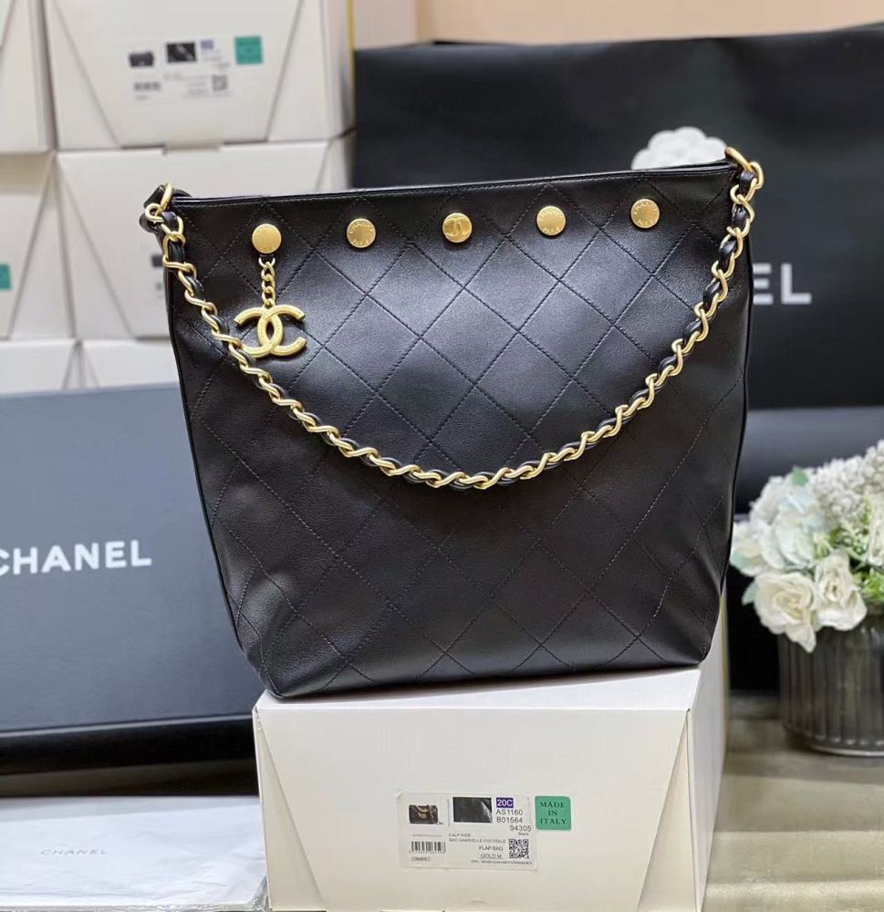 (cc) Chanel 25p bucket