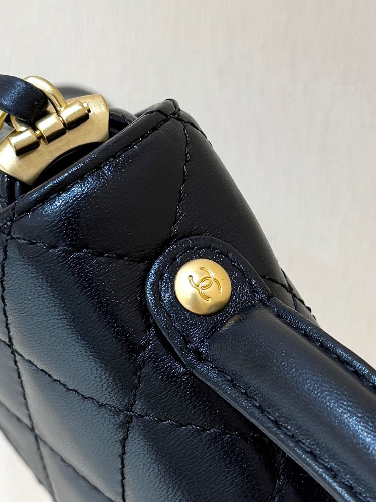 (cc) chanel 25P kelly