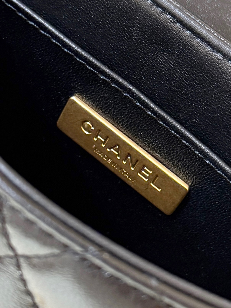(cc) chanel 25P kelly