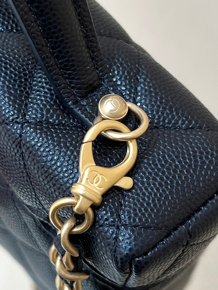 (cc) Chanel 25p Lp Box