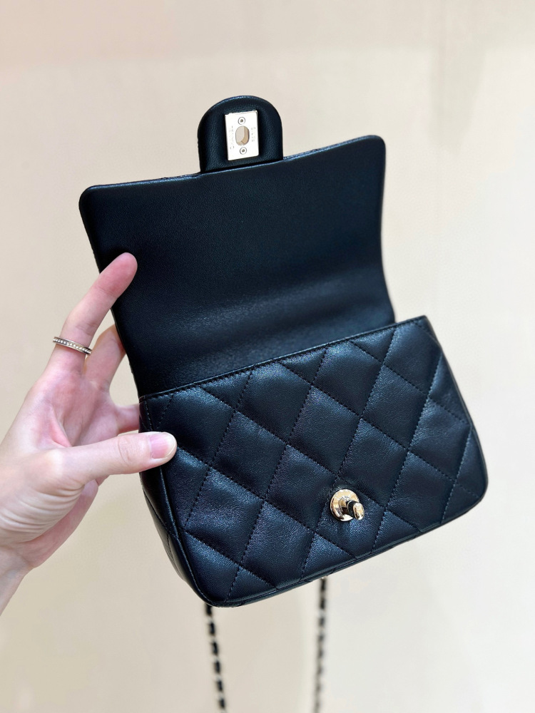 （cc）Chanel 25p Cf mini