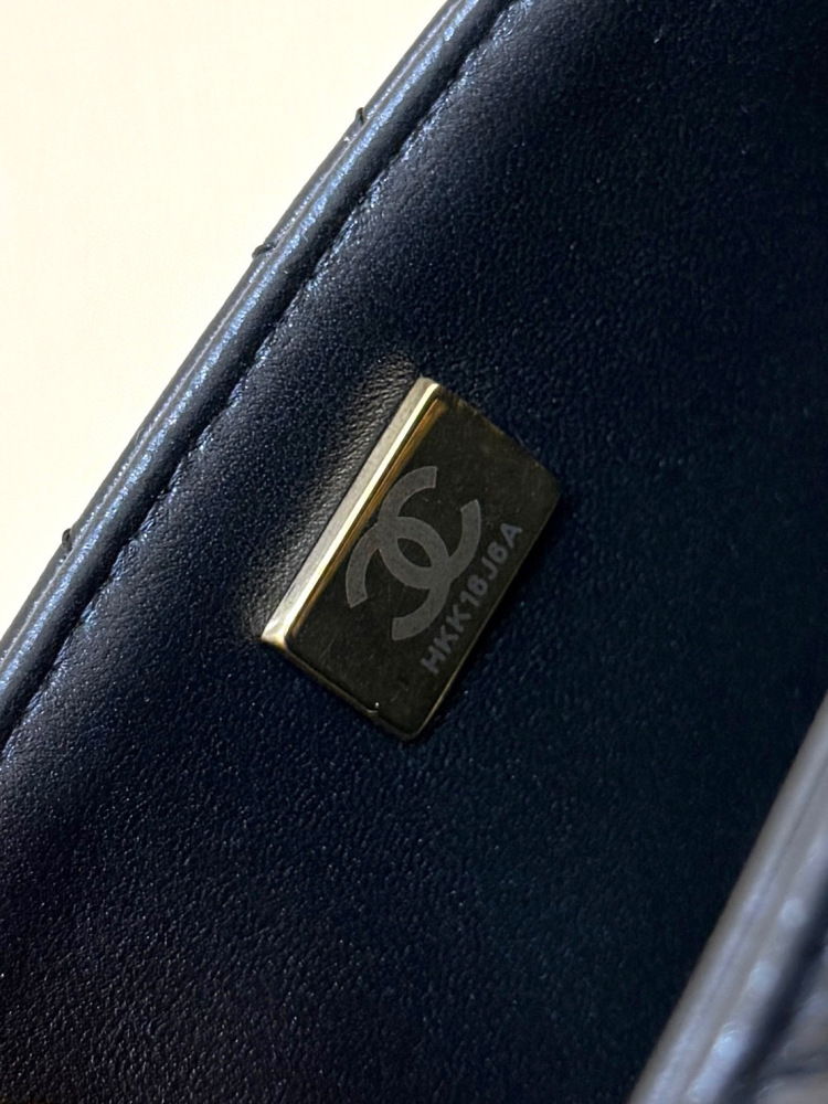 (cc) chanel 25P kelly