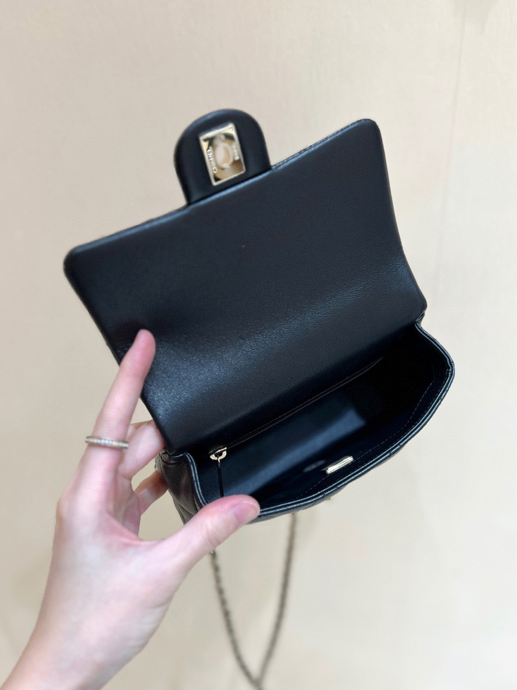 （cc）Chanel 25p Cf mini