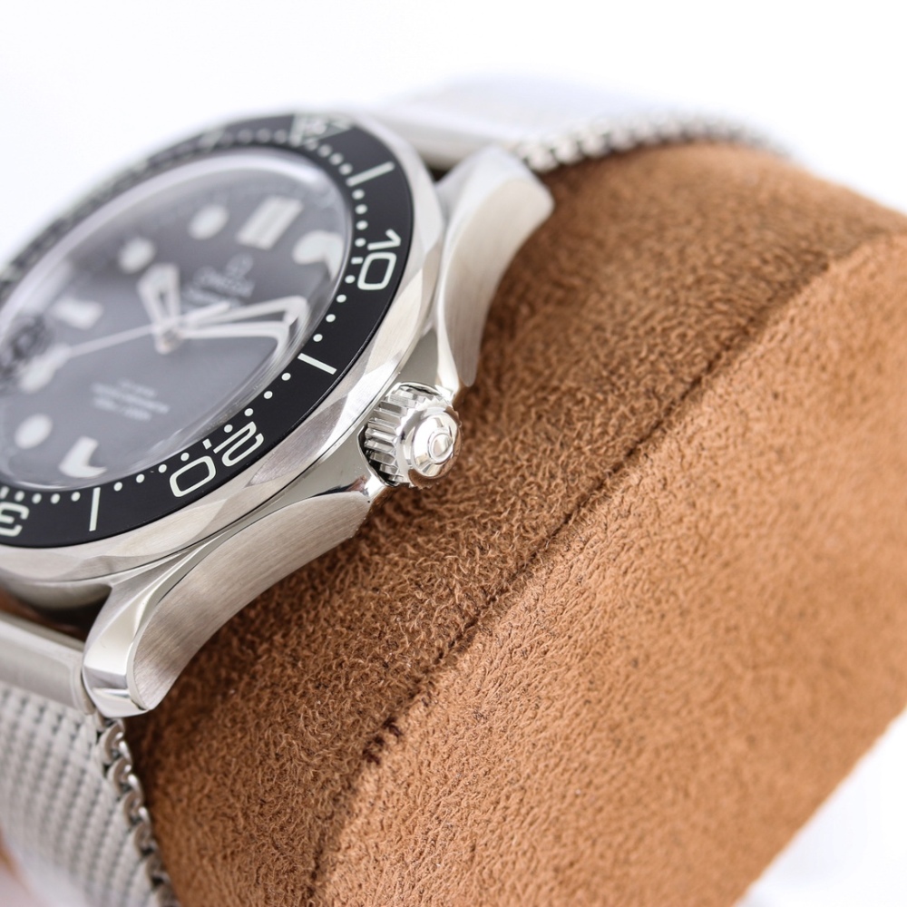 OMEG 007-Seamaster Diver 300M