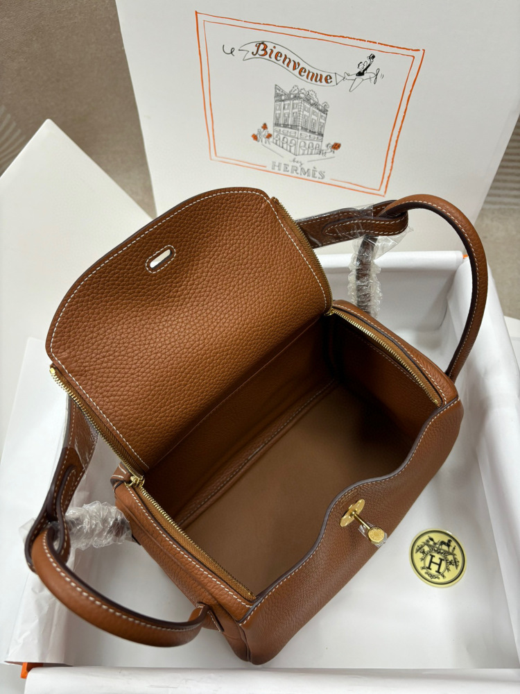 （Physical picture）Hermes Lindy26