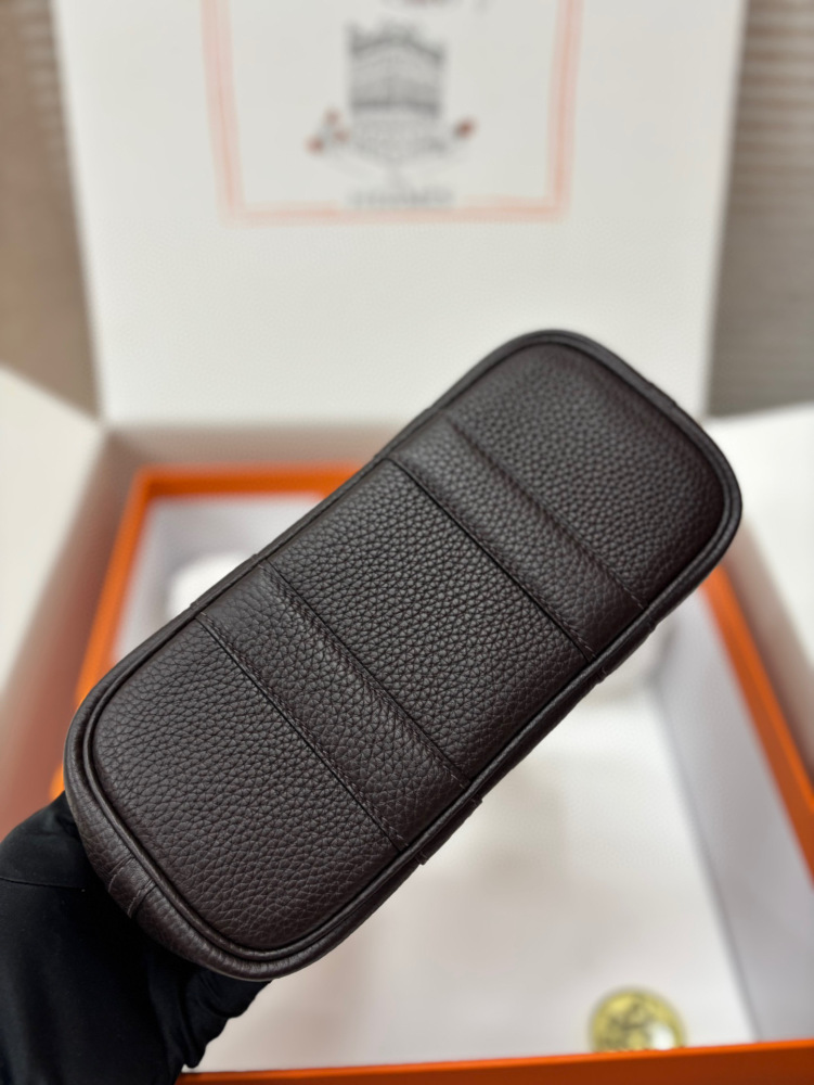 （Physical picture）Hermes mini garden party