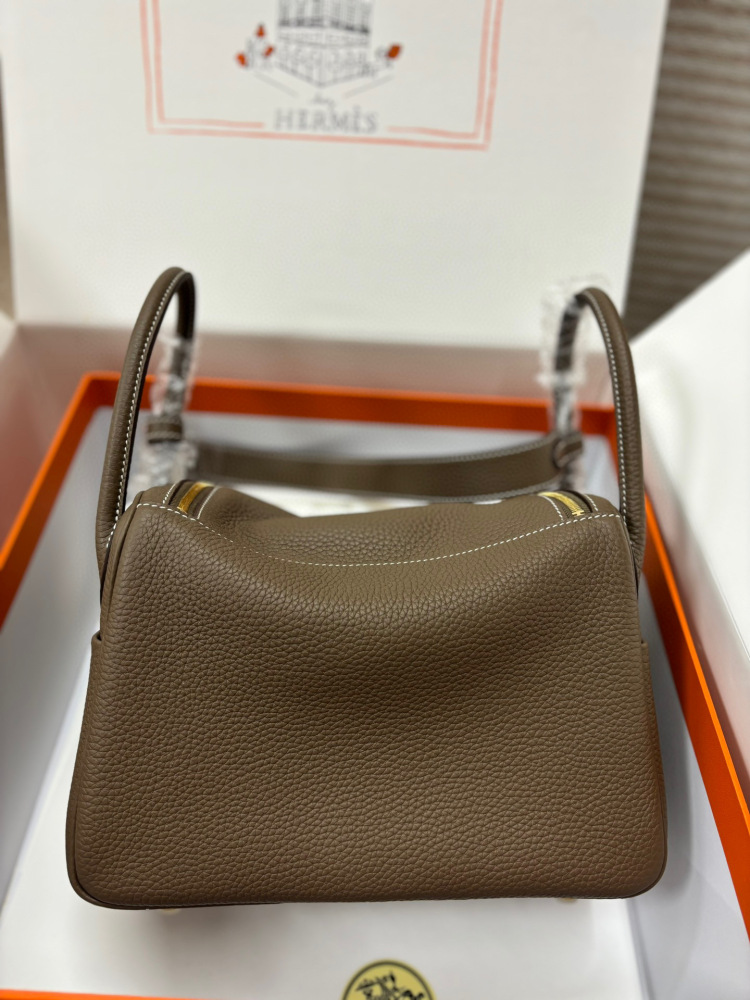 （Physical picture）Hermes Lindy26
