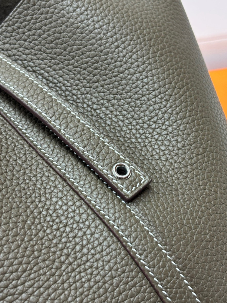 （Physical picture）Hermes picotin 18