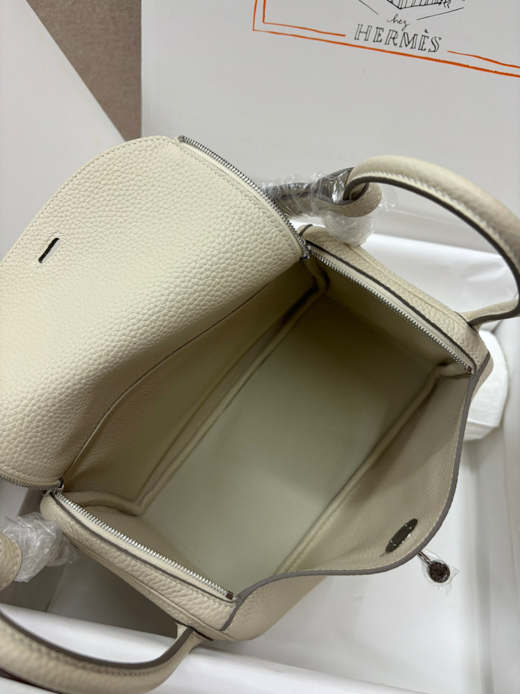 （Physical picture）Hermes Lindy26