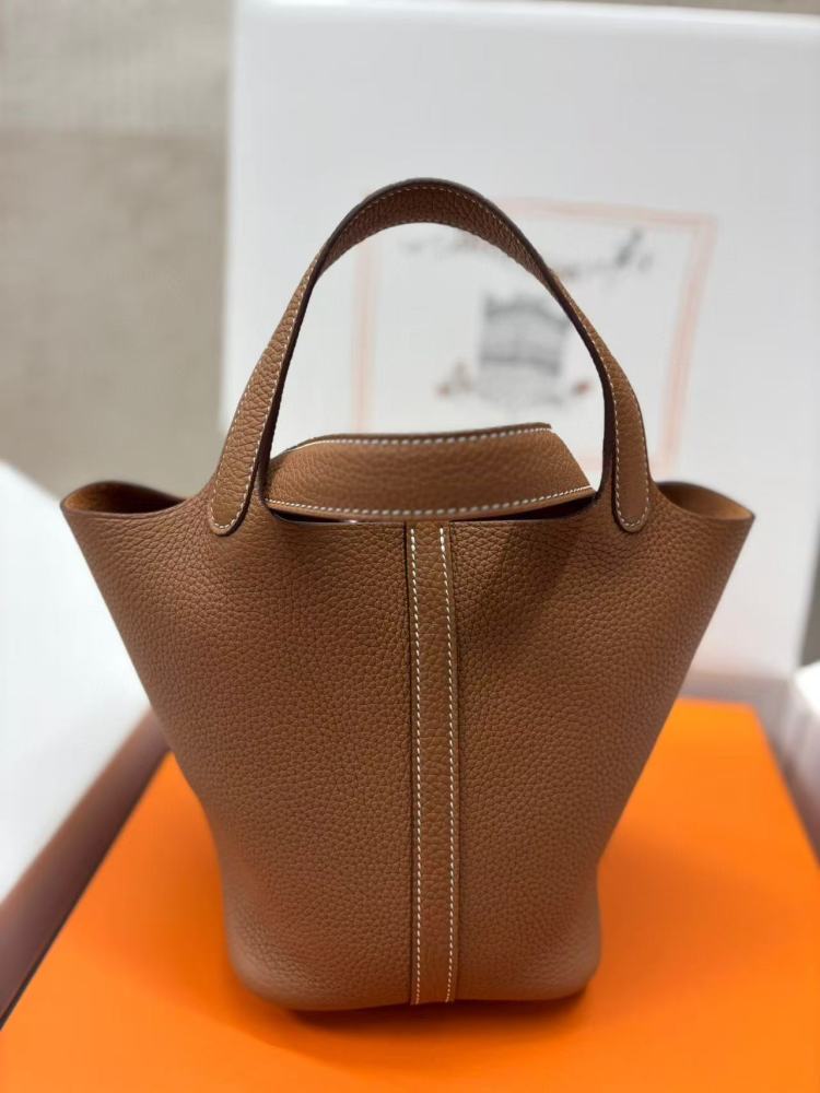 （Physical picture）Hermes picotin 18