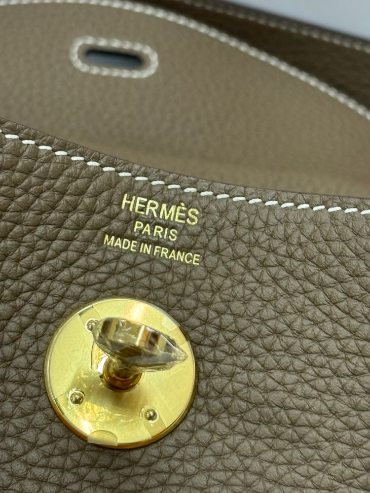 （Physical picture）Hermes Lindy26