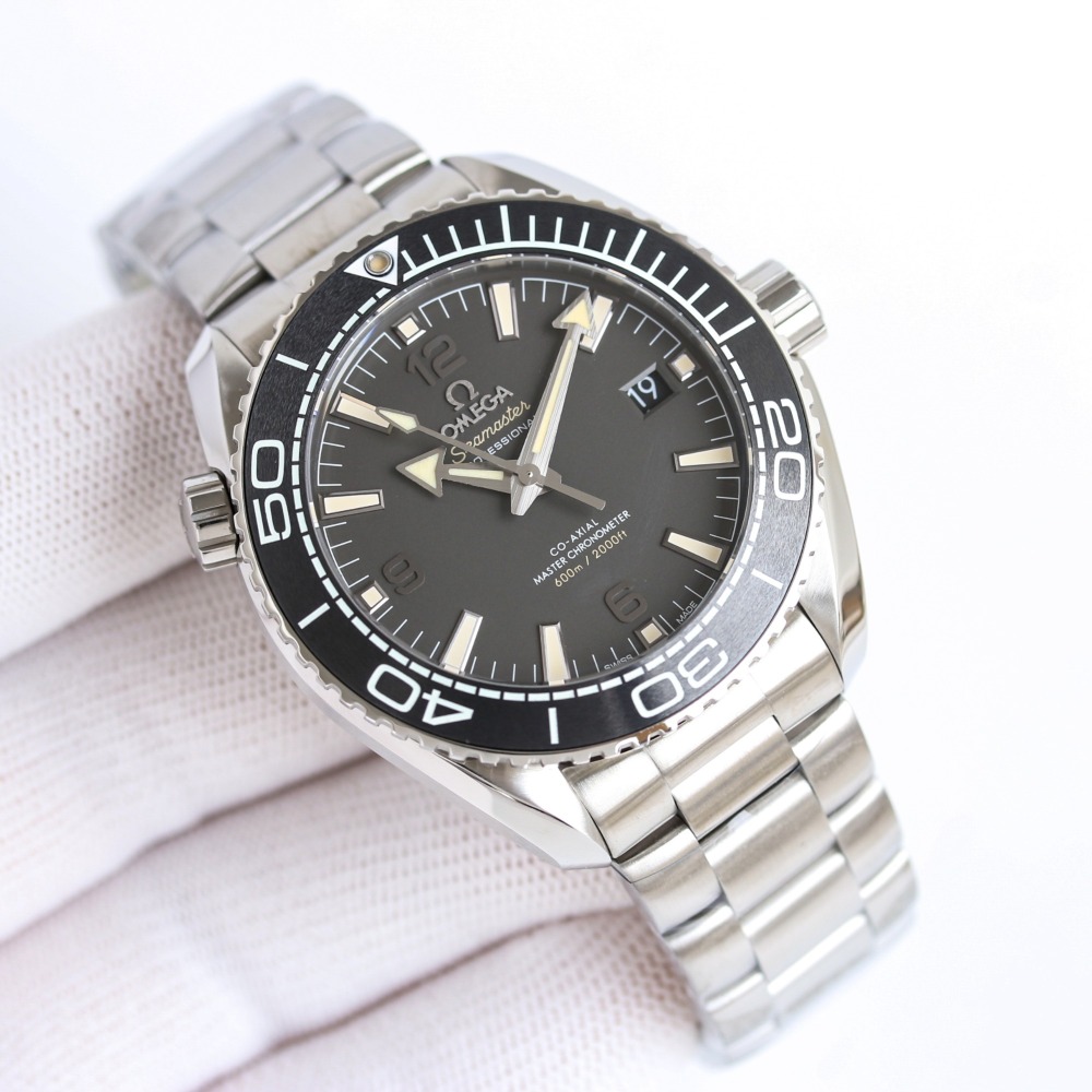 OMEGA Seamaster Automatic Watch