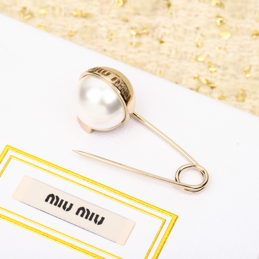 MiuMiu Brooch