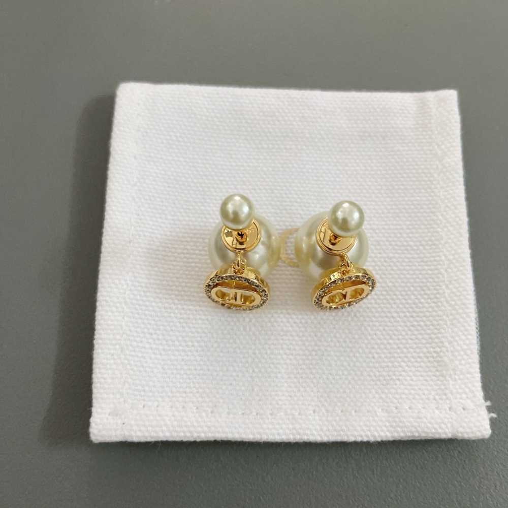 Dior Earring