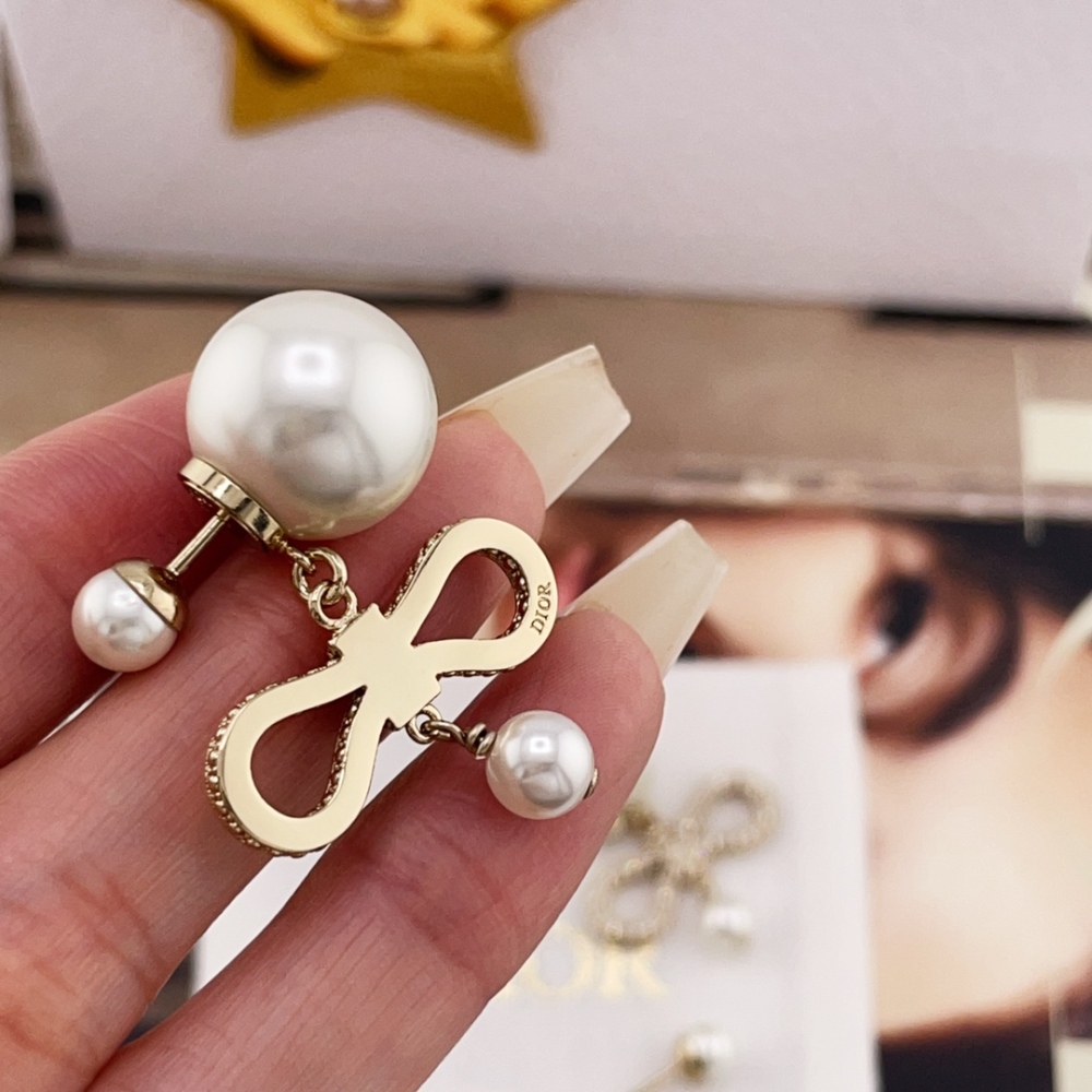 Dior Earring