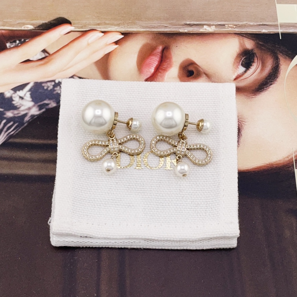 Dior Earring