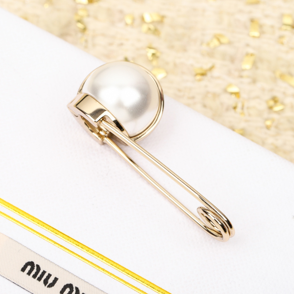 MiuMiu Brooch