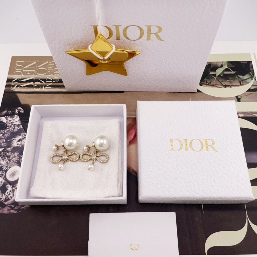 Dior Earring