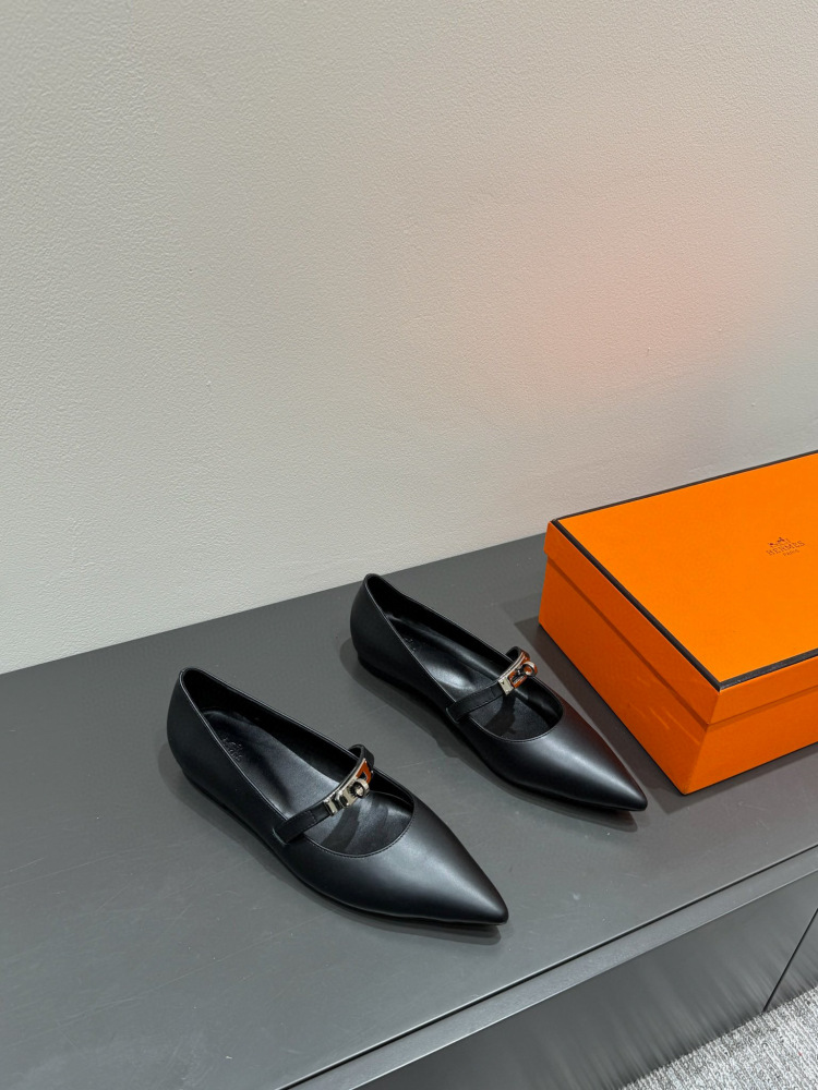 Hermes flats