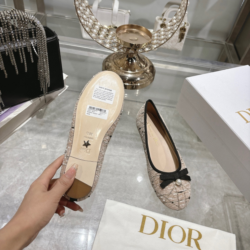 Dior flats