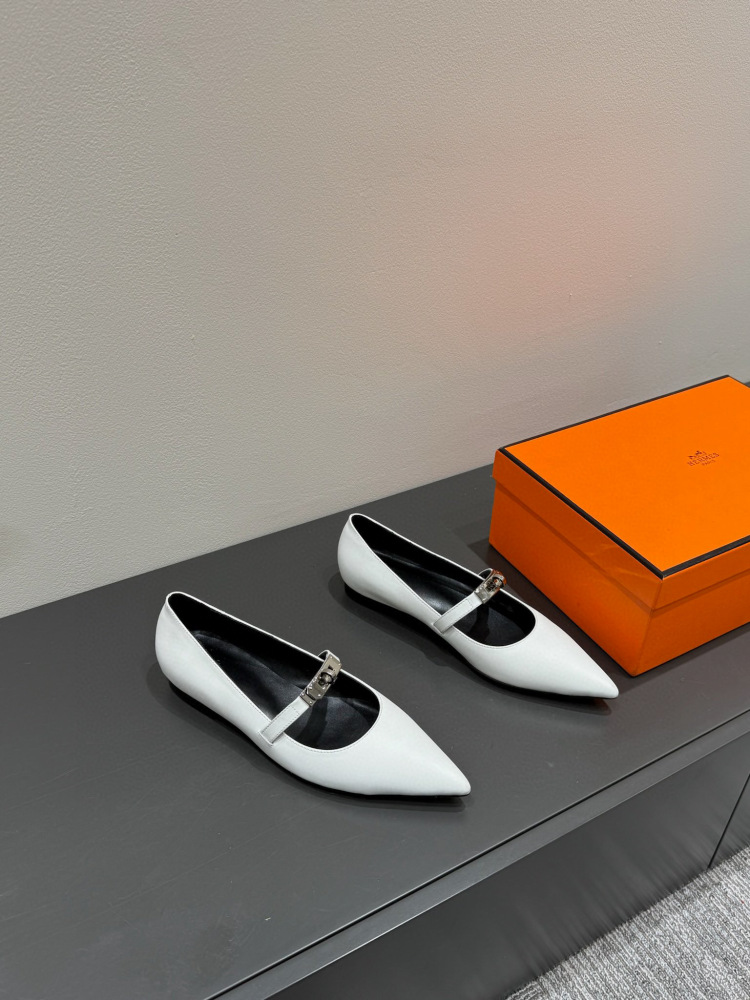 Hermes flats
