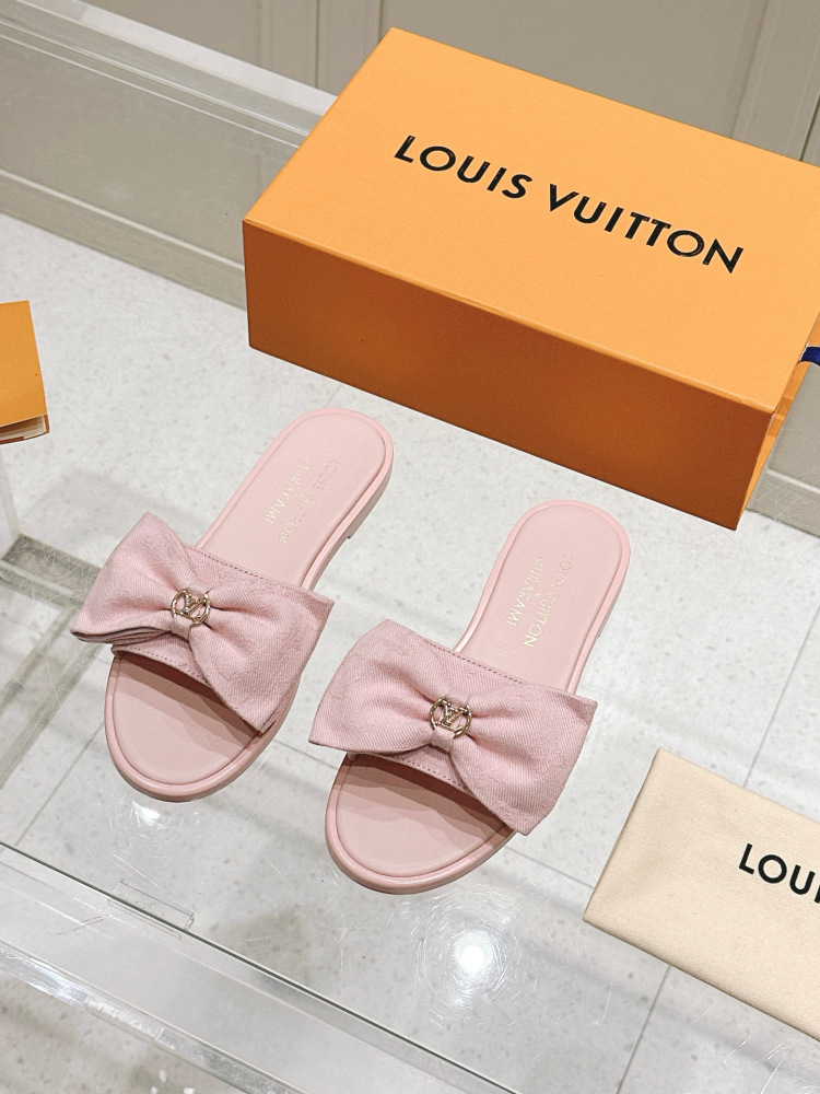 LV slipper