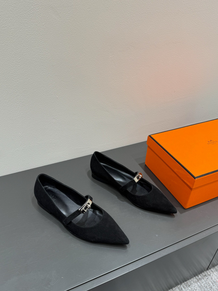 Hermes flats