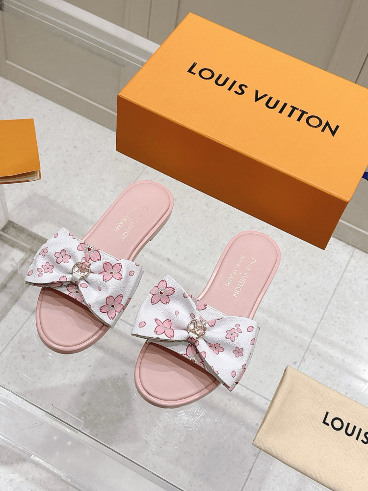 LV slipper