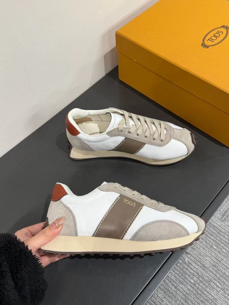 Tod's sneaker