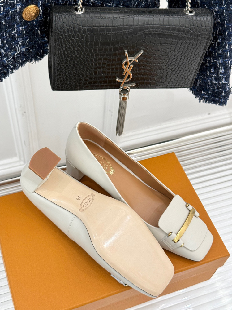 Tod's heels