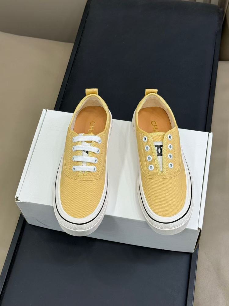 Chanel Casual thick-soled shoes
