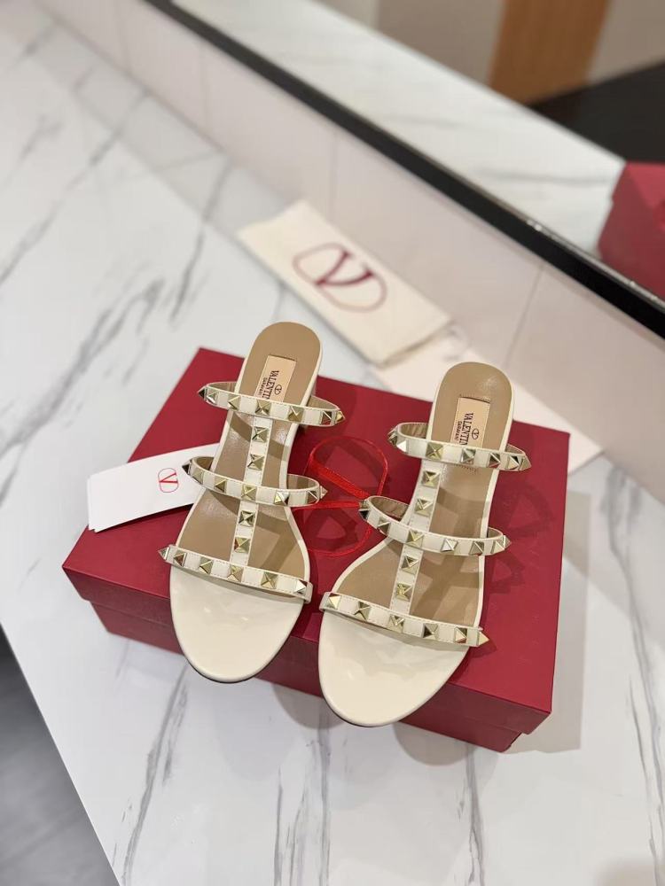 Valentino slipper