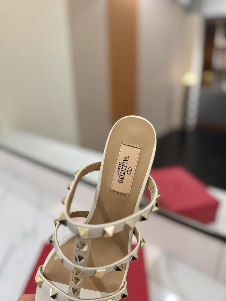 Valentino slipper