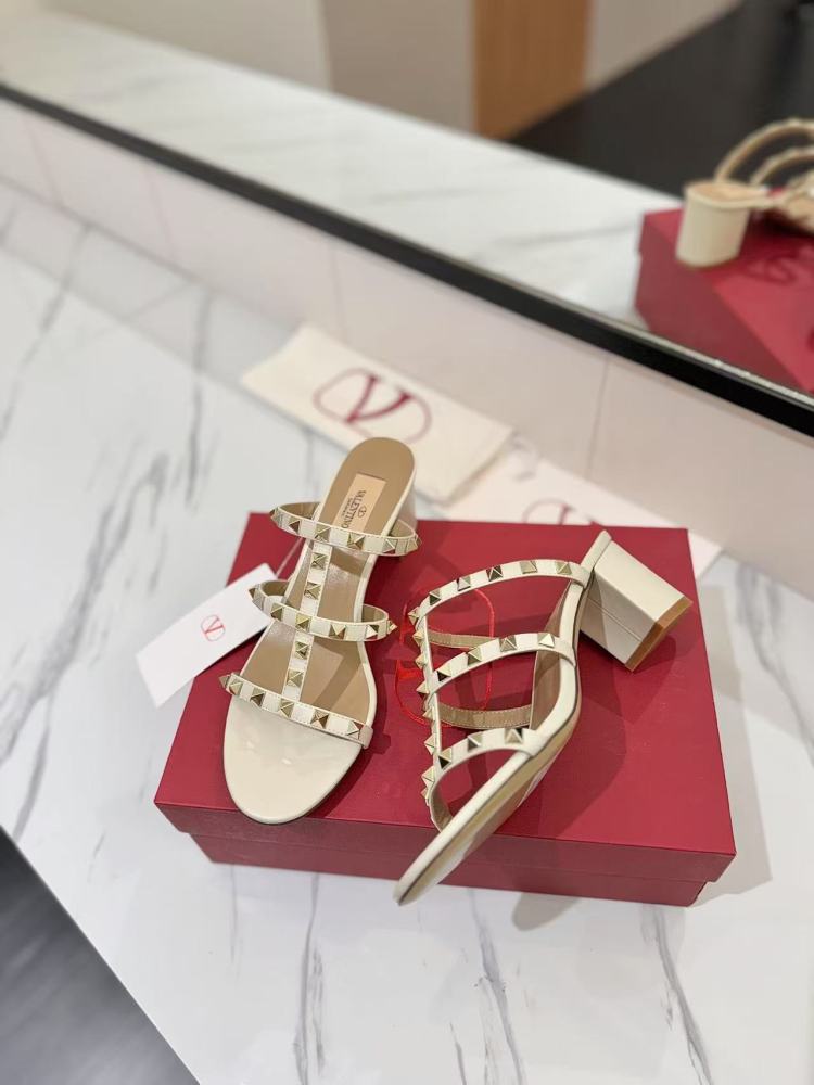 Valentino slipper