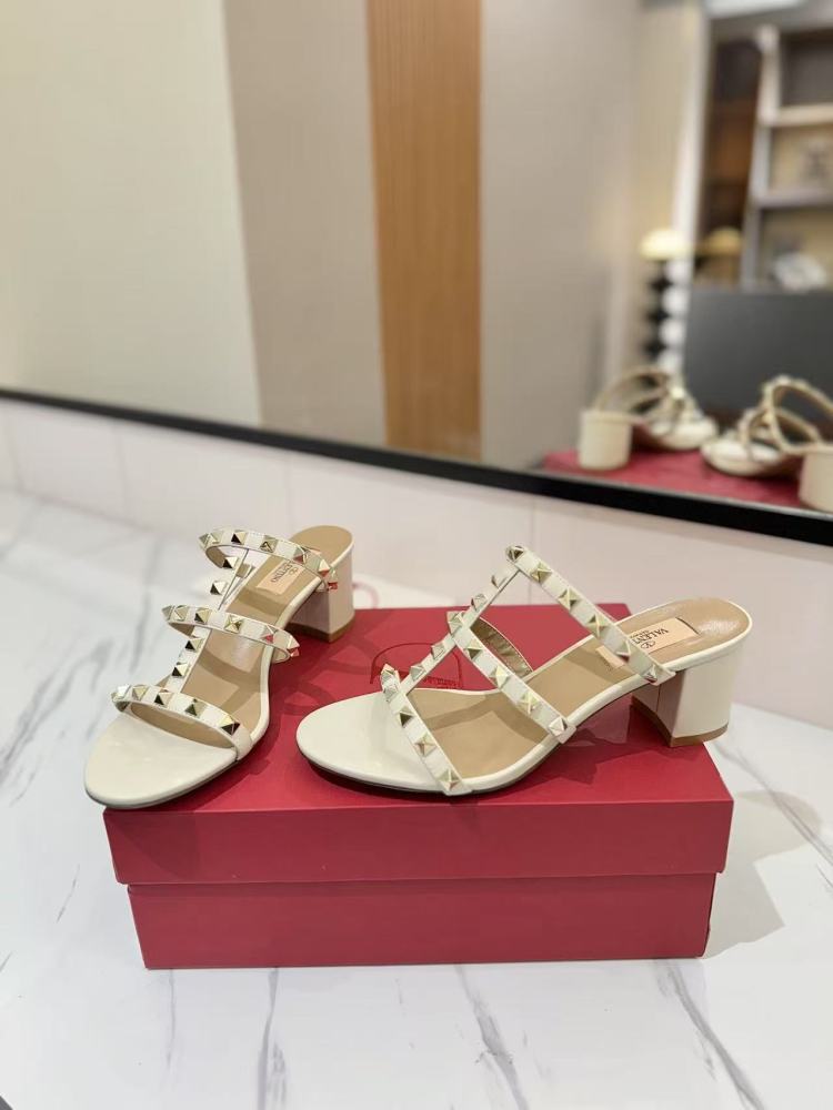 Valentino slipper