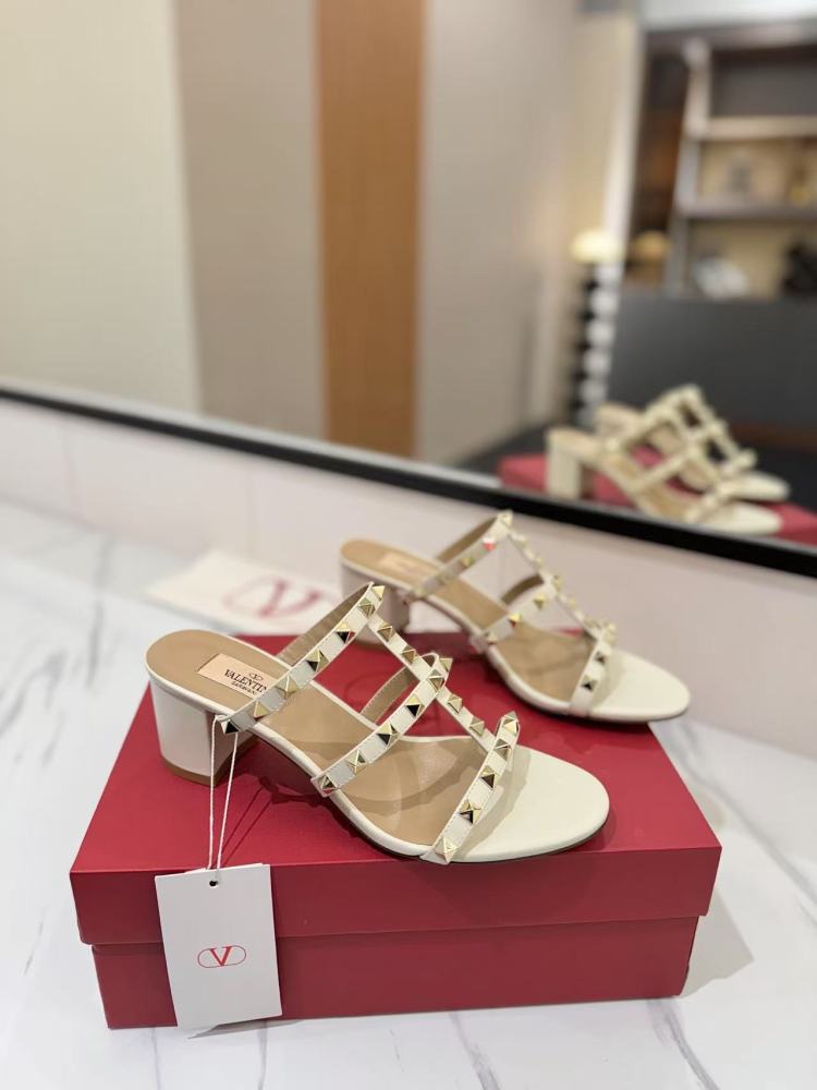 Valentino slipper