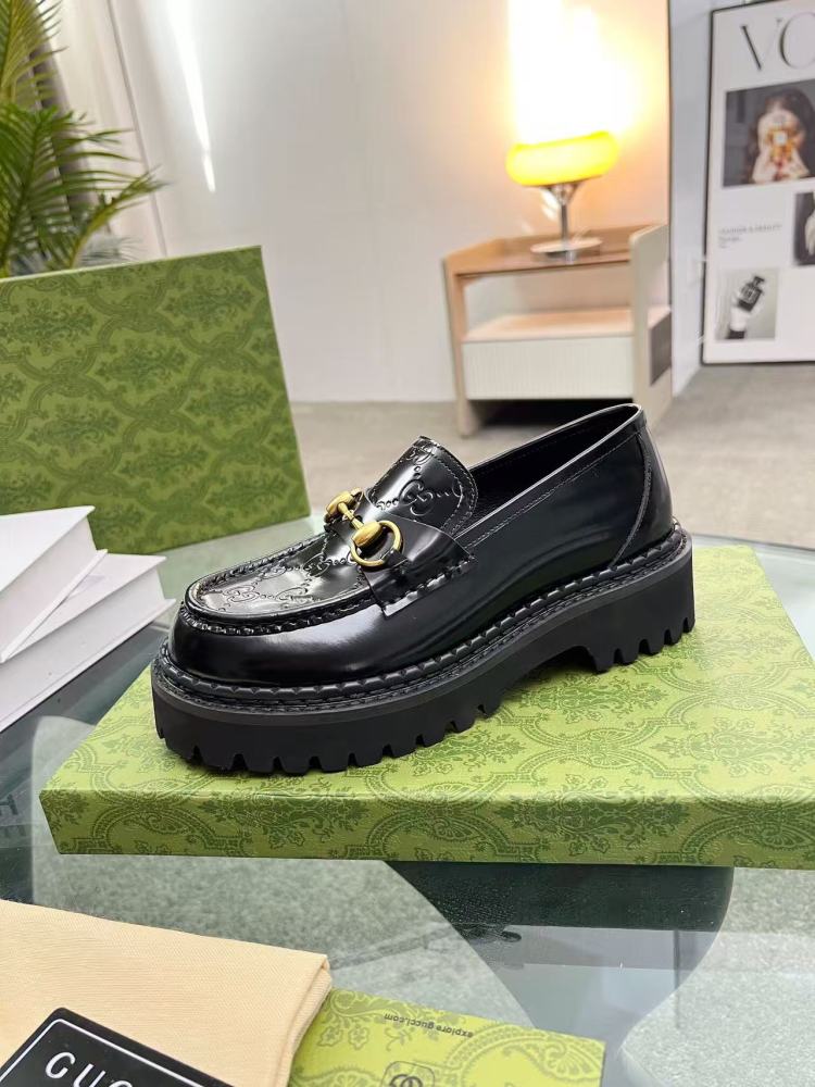 Gucci leather shoes