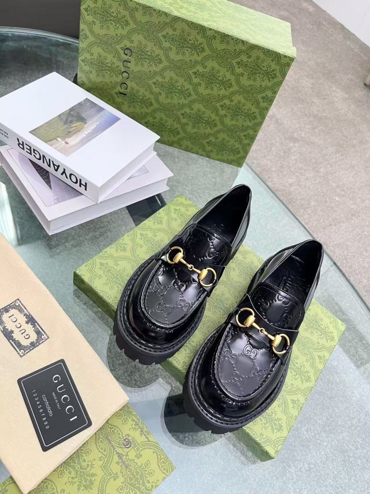 Gucci leather shoes