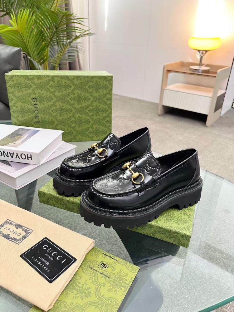 Gucci leather shoes