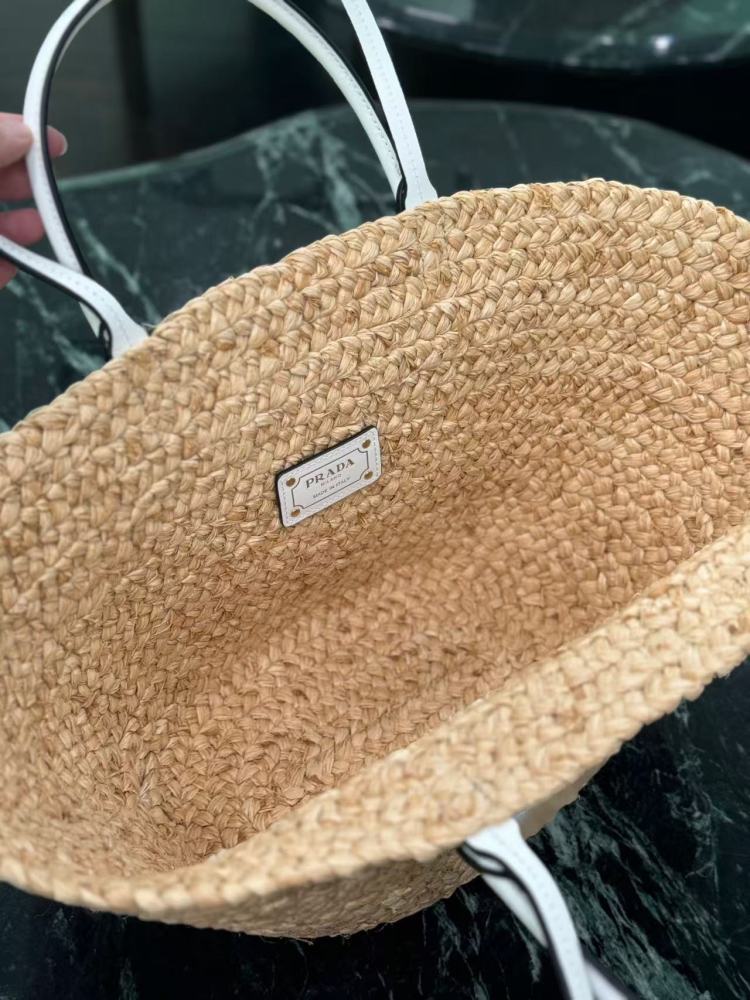 Prada basket