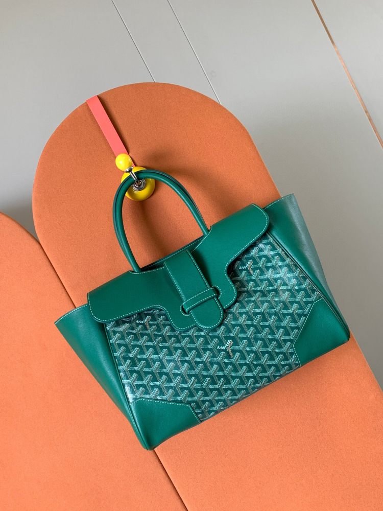 Goyard saigon tote