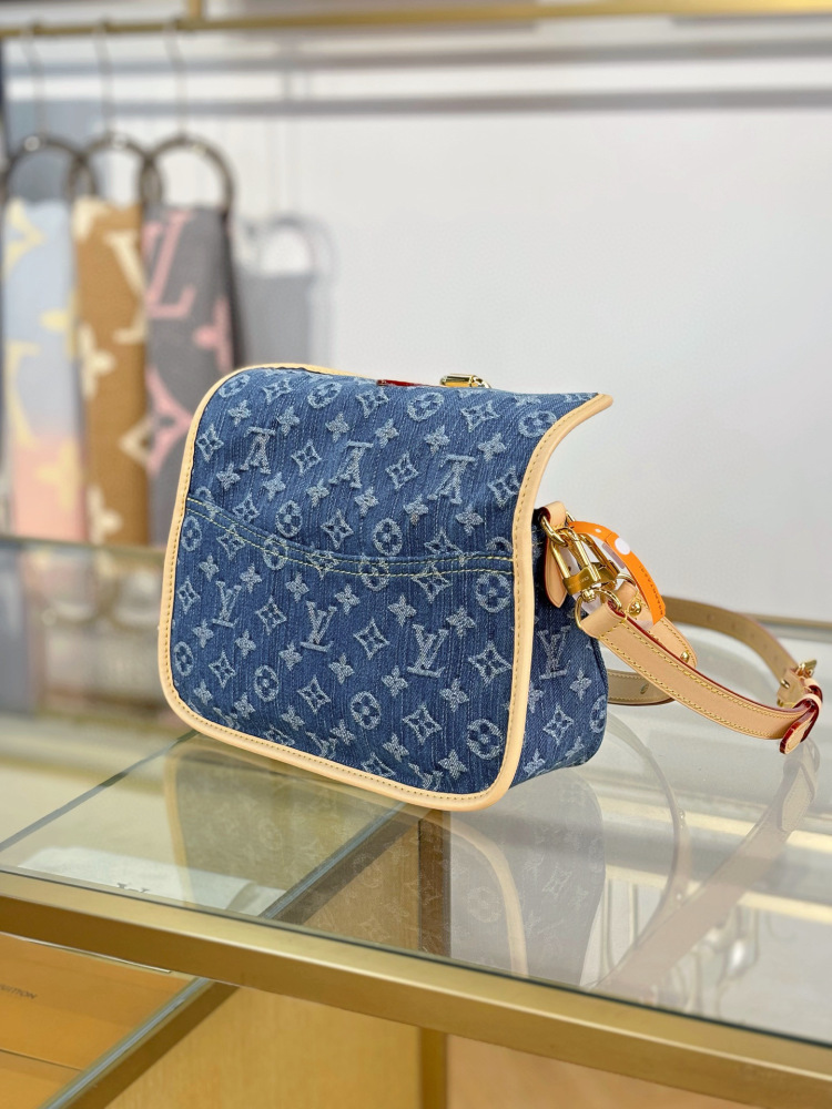 （MB) LV Diane（⚠️The actual color is lighter）