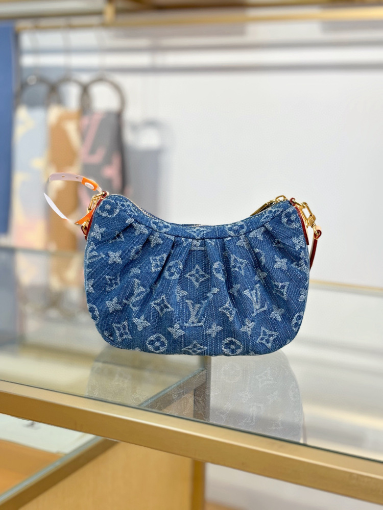 （MB) LV pochette valley（⚠️The actual color is lighter）