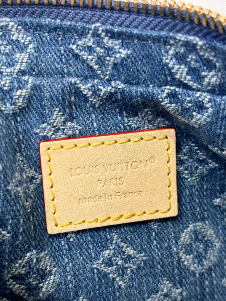 （MB) LV pochette valley（⚠️The actual color is lighter）