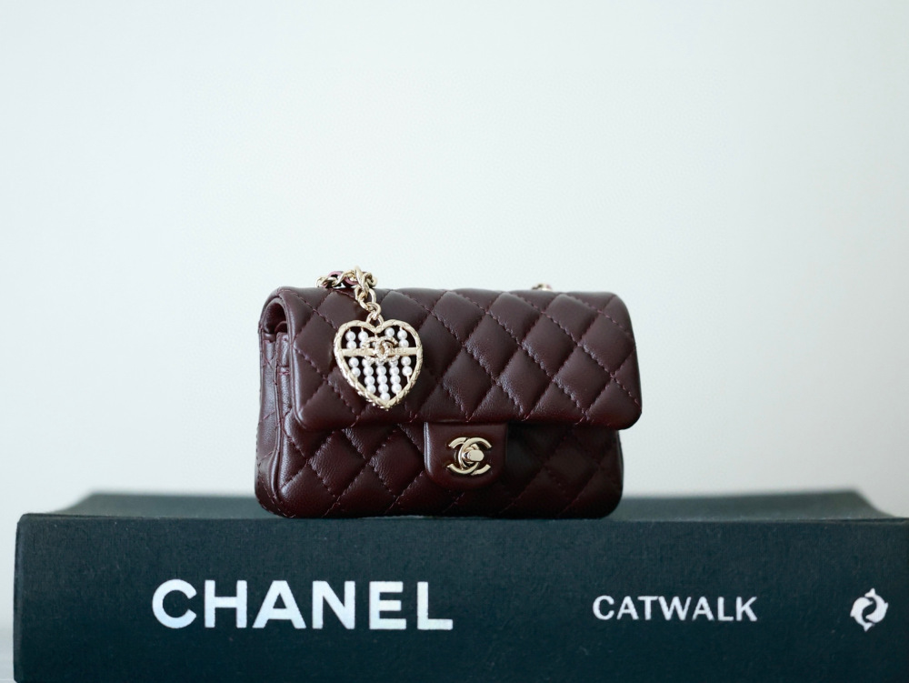 （cc）Chanel mini CF