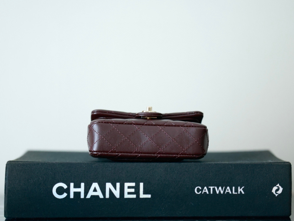 （cc）Chanel mini CF