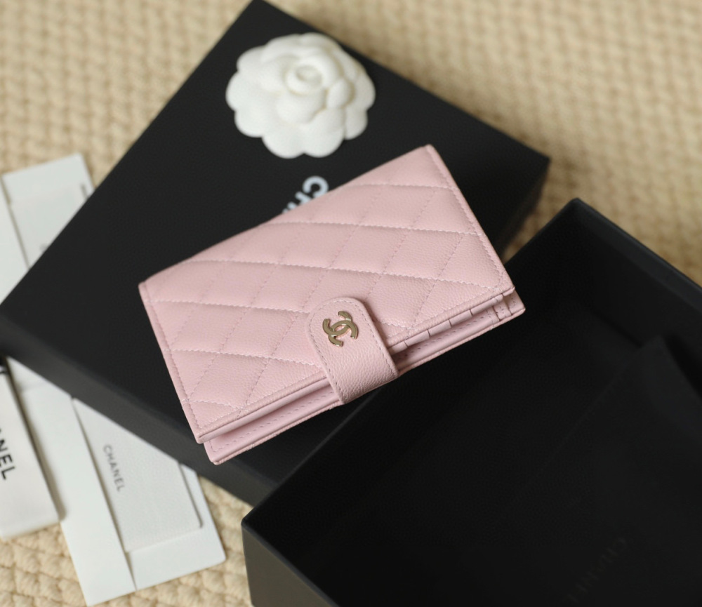 （cc）Chanel 25P passport cover wallet