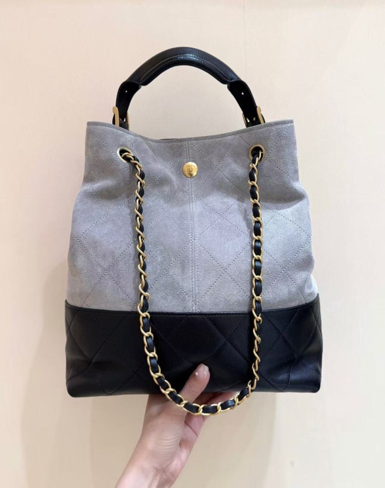 （cc）Chanel 25A hobo