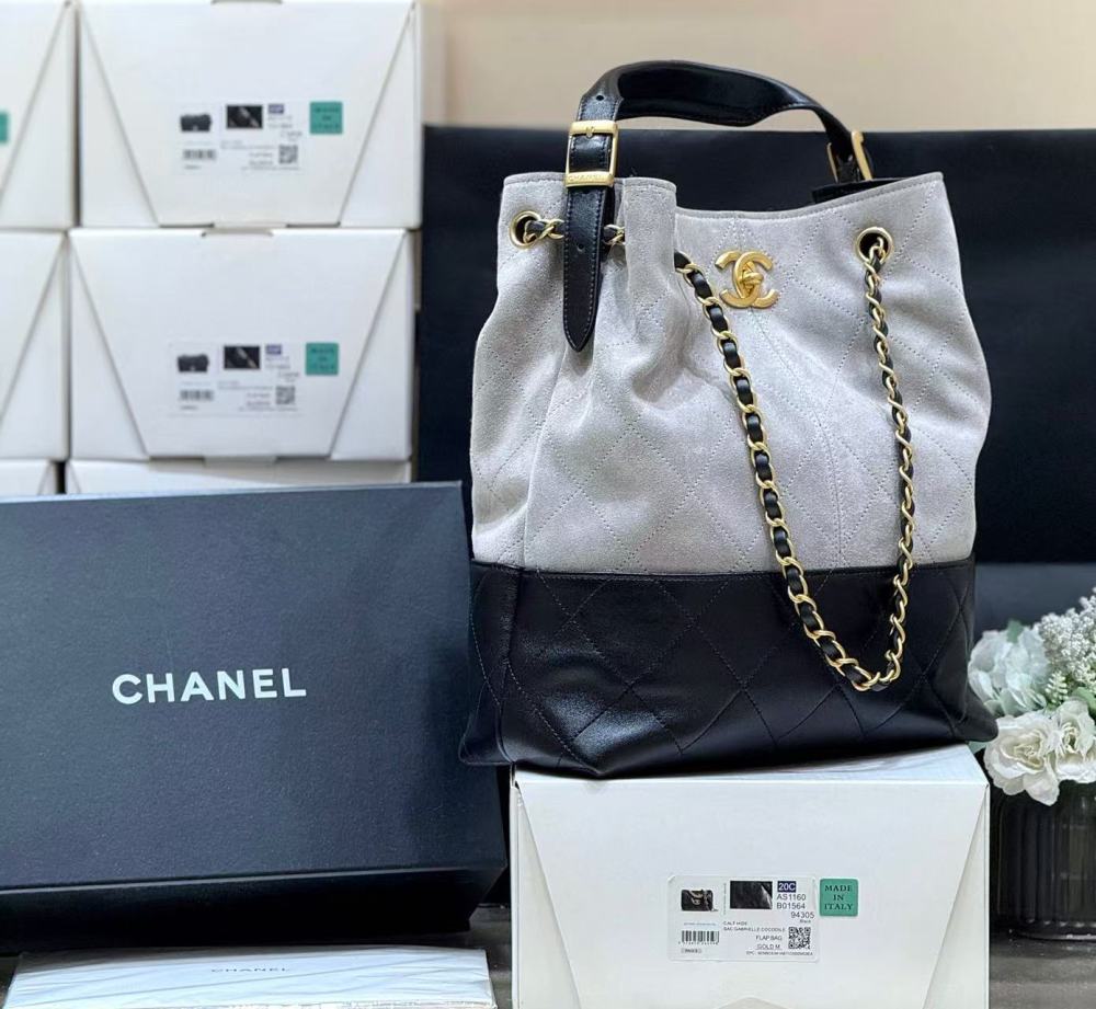 （cc）Chanel 25A hobo