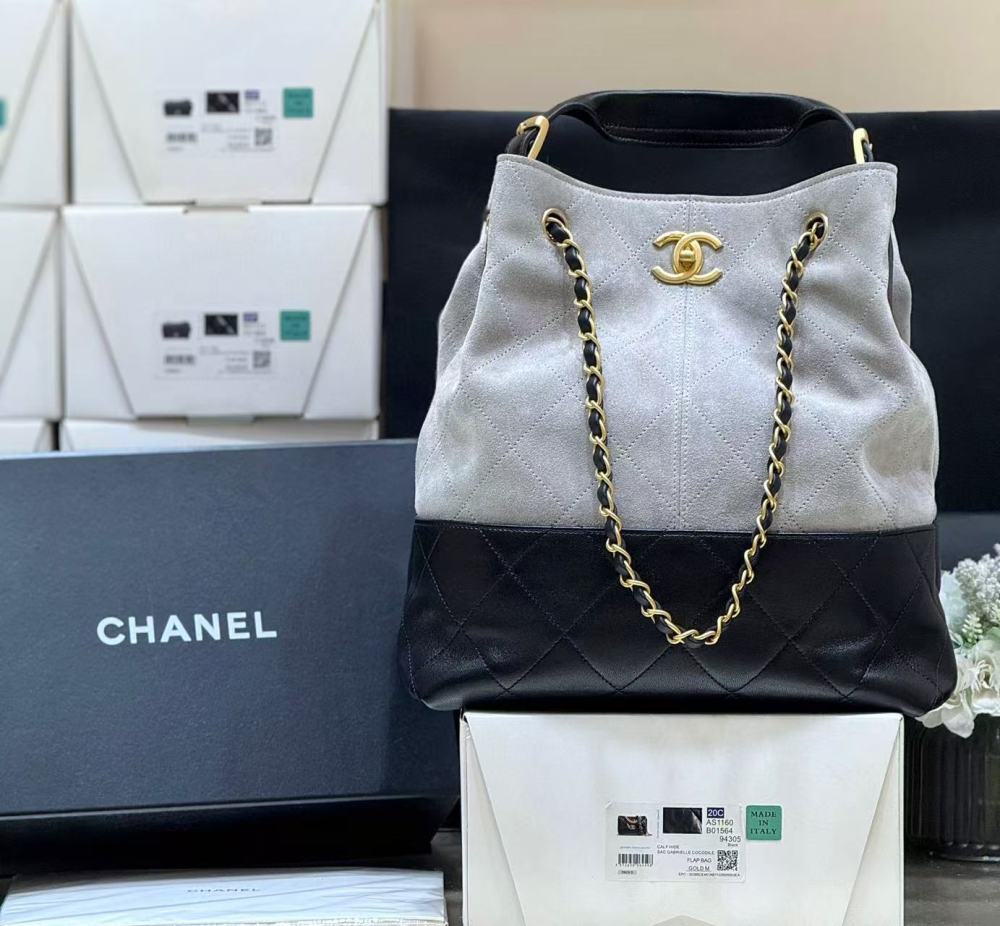 （cc）Chanel 25A hobo